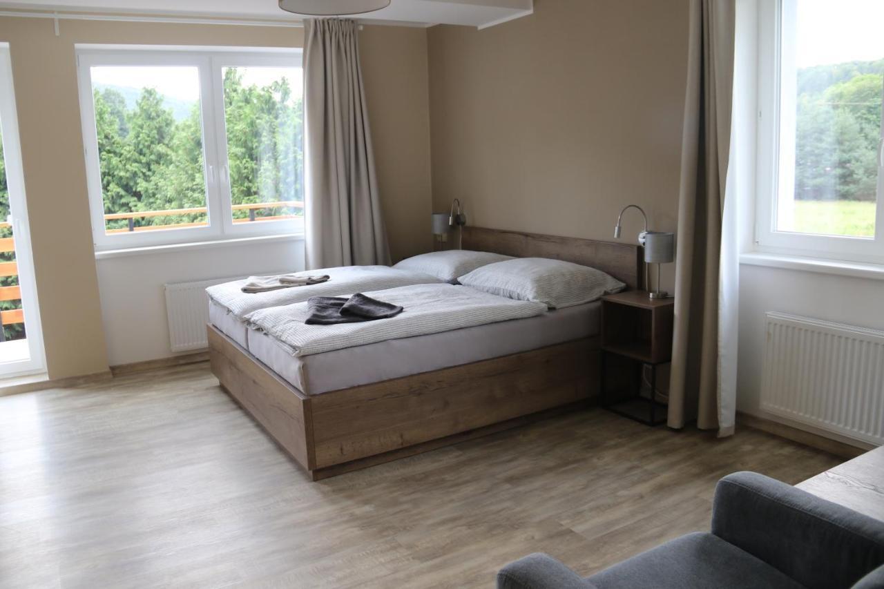 Apartmany Lama Hradec nad Moravici Exterior photo